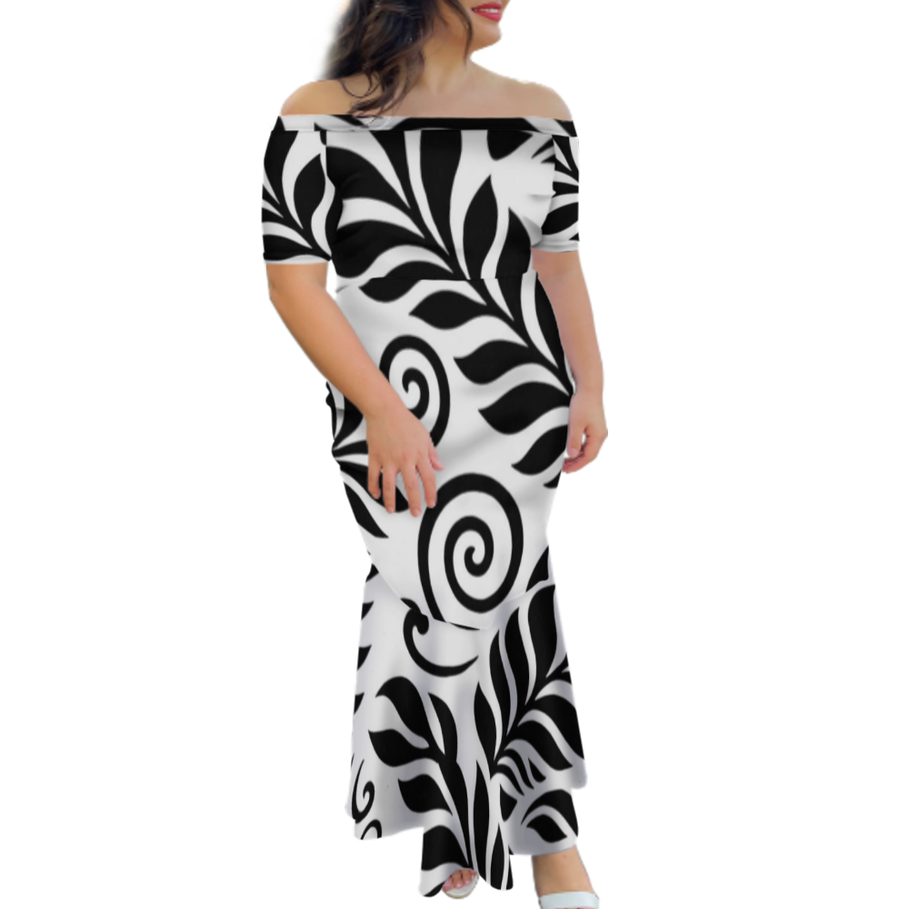 Robe longue femme tribal épaules dénudées.