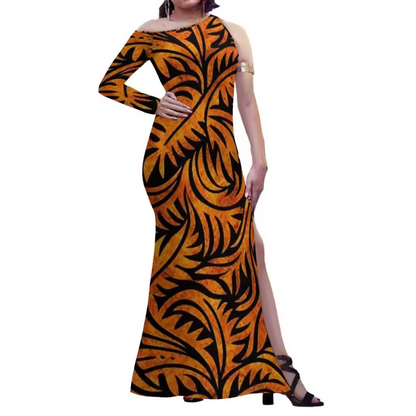 Robe longue asymétrique imprimé tropical.